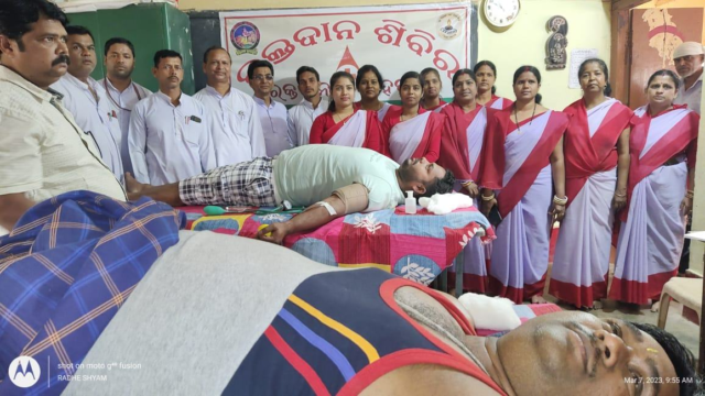 Blood Donation Camp by Poorv Chatra Parishad in Odisha