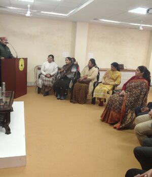 Samparkit Vidya Mandir Scheme – Principal and Chairman Meeting